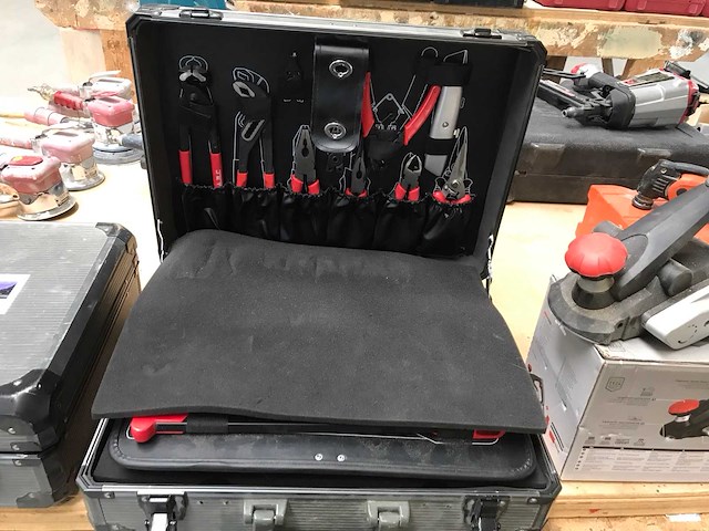 Jet toolz y132b gereedschapskoffer - afbeelding 1 van  6