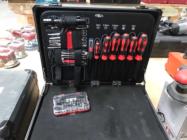 Jet toolz y132b gereedschapskoffer - afbeelding 3 van  6