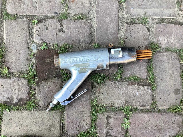 Jetchisel naaldbikhamer - afbeelding 2 van  2