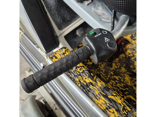 Jetski met trailer, yamaha, superjet 700 - afbeelding 24 van  31