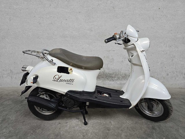 Jiajue lucatti - snorscooter - retro - 4t 25km uitvoering d910jv - afbeelding 2 van  7