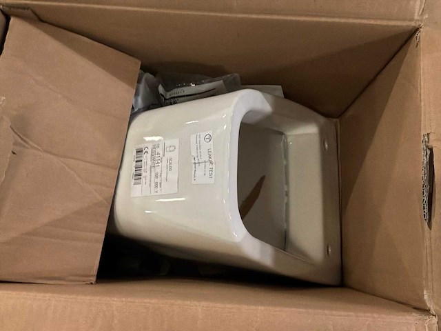 Jika / laufen golem / vila urinoir (9x) - afbeelding 3 van  6