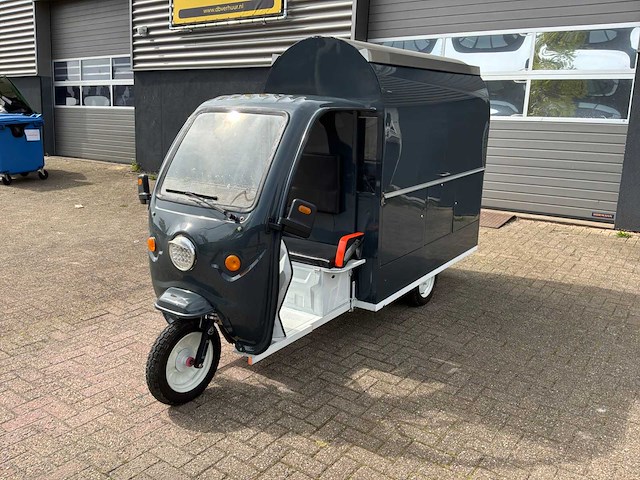 Jindalu elektrische foodtruck tuk-tuk - afbeelding 9 van  24