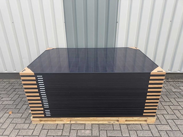 Jinko - set van 24 zonnepanelen (440 wp) - goodwe 10k omvormer - afbeelding 2 van  10