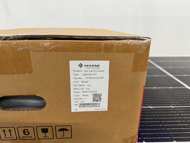 Jinko - set van 30 zonnepanelen - goodwe 10kw omvormer - afbeelding 5 van  7