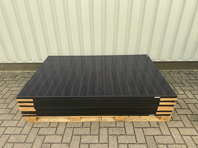 Jinko - set van 8 zonnepanelen (440 wp) - goodwe 3.6k omvormer - afbeelding 3 van  10