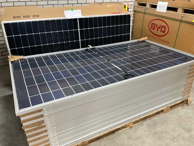 Jinko jkm575n-72hl4-bdv zonnepaneel (22x) - afbeelding 2 van  6