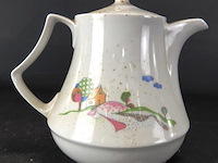 J.l. menau oost-duitse theepot - afbeelding 2 van  5