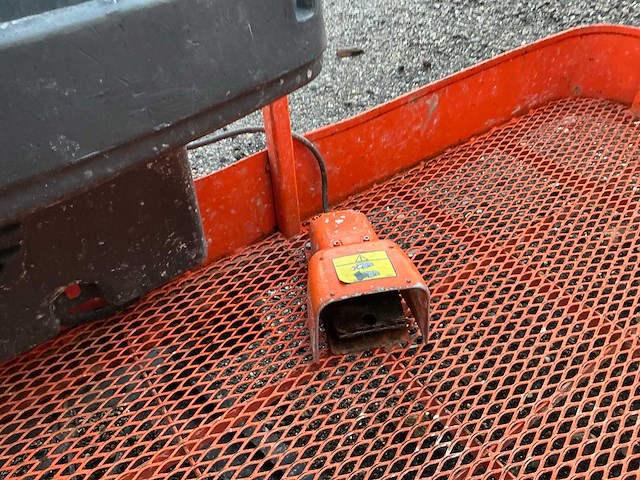 Jlg - 2007 - 860sj - hoogwerker - afbeelding 26 van  44