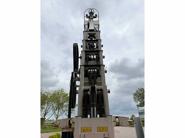 Jlg - 2015 - 12e plus - mast hoogwerker met telescoop - afbeelding 19 van  28