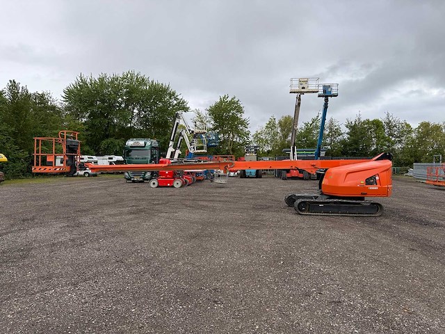 Jlg - 2015 - 400sc - rups telescoop hoogwerker - afbeelding 24 van  26