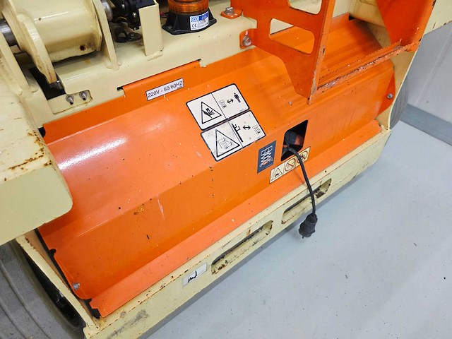 Jlg - 2016 - 10rs - 12m werkhoogte - hoogwerker - afbeelding 5 van  13