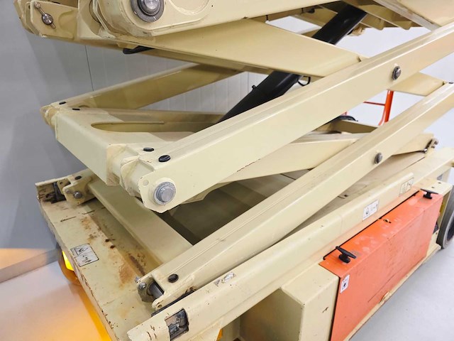 Jlg - 2016 - 10rs - 12m werkhoogte - hoogwerker - afbeelding 13 van  13