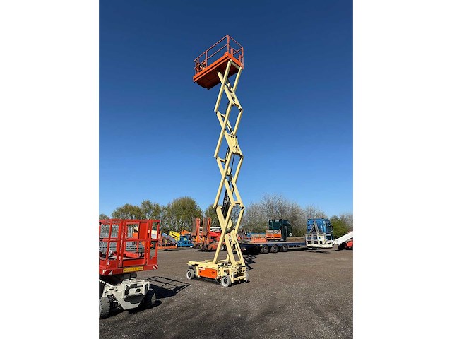 Jlg - 2017 - 3246 es - schaar hoogwerker 11,68m - afbeelding 4 van  23