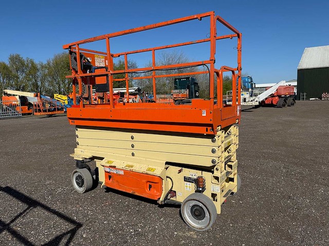 Jlg - 2017 - 3246 es - schaar hoogwerker 11,68m - afbeelding 20 van  23