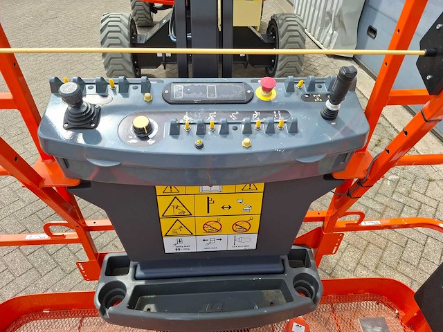 Jlg - 2024 - 450aj - hoogwerker - afbeelding 8 van  18