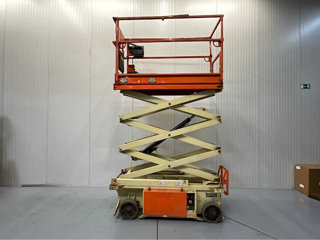 Jlg -6rs - hoogwerker - werkhoogte 7.8m - uitschuifbaar tot 2.55m - 294 uur - schaarhoogwerker - afbeelding 1 van  8