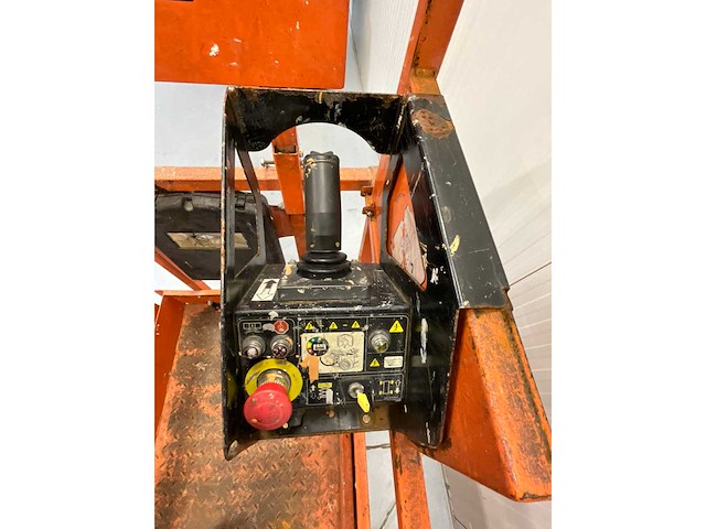 Jlg -6rs - hoogwerker - werkhoogte 7.8m - uitschuifbaar tot 2.55m - 294 uur - schaarhoogwerker - afbeelding 8 van  8