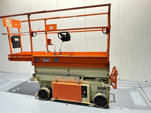 Jlg -6rs - hoogwerker - werkhoogte 7.8m - uitschuifbaar tot 2.55m - 315 uur - afbeelding 9 van  9