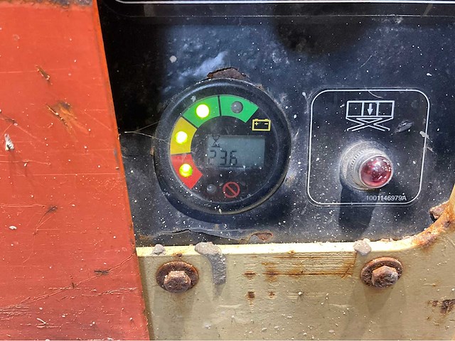 Jlg -6rs - hoogwerker - werkhoogte 7.8m - uitschuifbaar tot 2.55m - 315 uur - afbeelding 6 van  9