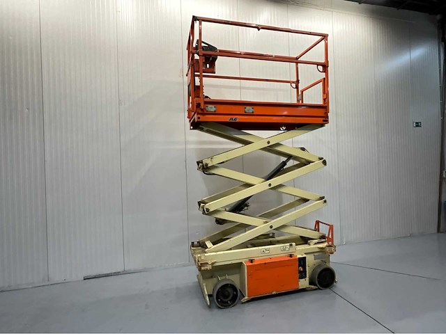 Jlg -6rs - hoogwerker, werkhoogte 7.8m, uitschuifbaar tot 2.55m, 311 uur. bj 2015 - afbeelding 2 van  9