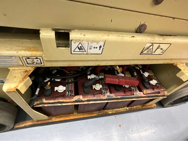 Jlg -6rs - hoogwerker, werkhoogte 7.8m, uitschuifbaar tot 2.55m, 311 uur. bj 2015 - afbeelding 7 van  9