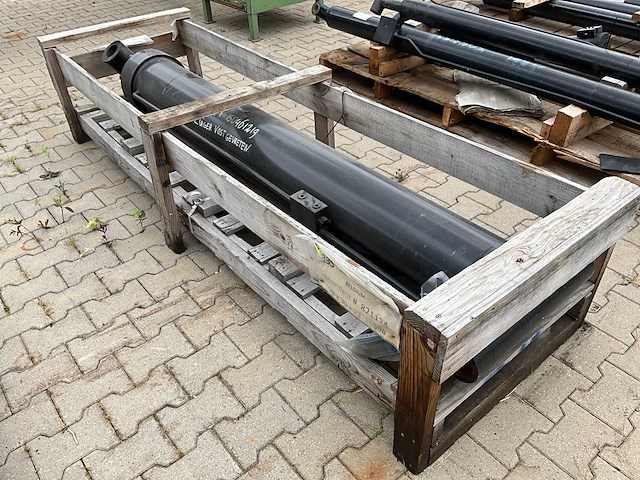 Jlg 1684162 hydraulische cilinder - afbeelding 2 van  8