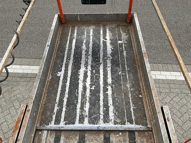 Jlg 3246es schaarhoogwerker - afbeelding 11 van  13