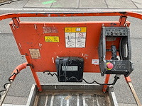 Jlg 3246es schaarhoogwerker - afbeelding 12 van  13