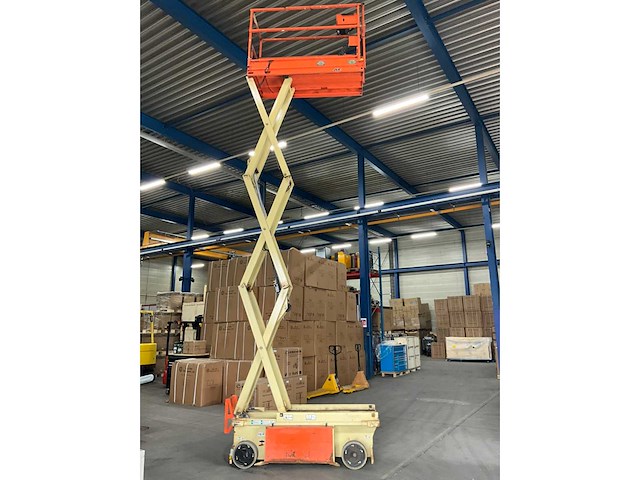 Jlg 6rs - hoogwerker - 311 uur - werkhoogte 7.8m - uitschuifbaar tot 2.55m - schaarhoogwerker - afbeelding 4 van  10