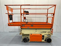 Jlg 6rs - hoogwerker bj 2015 - 311 uur - werkhoogte 7.8m - uitschuifbaar tot 2.55m - schaarhoogwerker - afbeelding 2 van  9