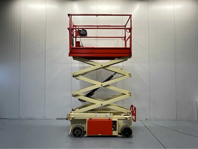 Jlg 6rs hoogwerker - werkhoogte 7.8m - uitschuifbaar tot 2.55m - 275 uur - schaarhoogwerker - afbeelding 1 van  9