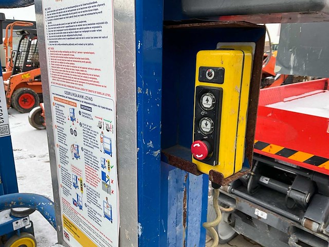 Jlg power tower nano personenlift - afbeelding 9 van  10