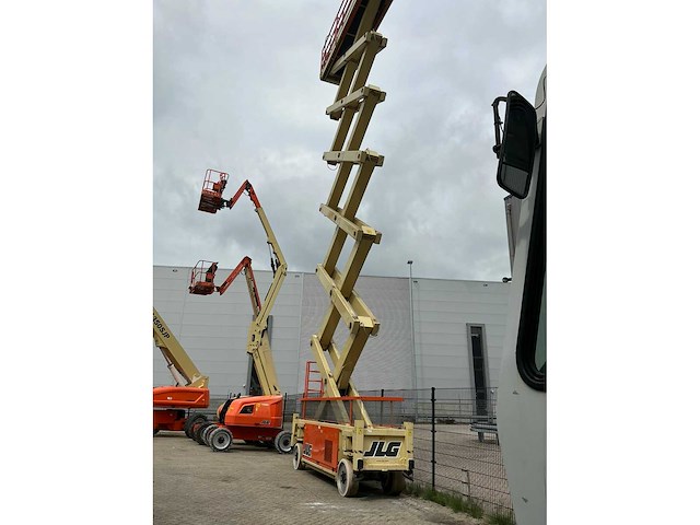 Jlg sl 245-12 schaarhoogwerker - afbeelding 2 van  17