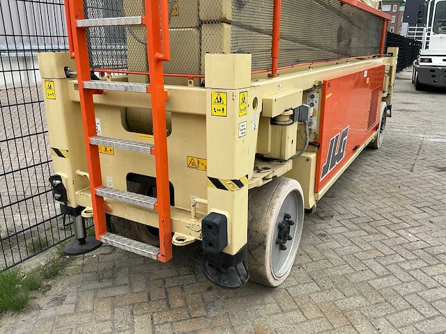 Jlg sl 245-12 schaarhoogwerker - afbeelding 15 van  17