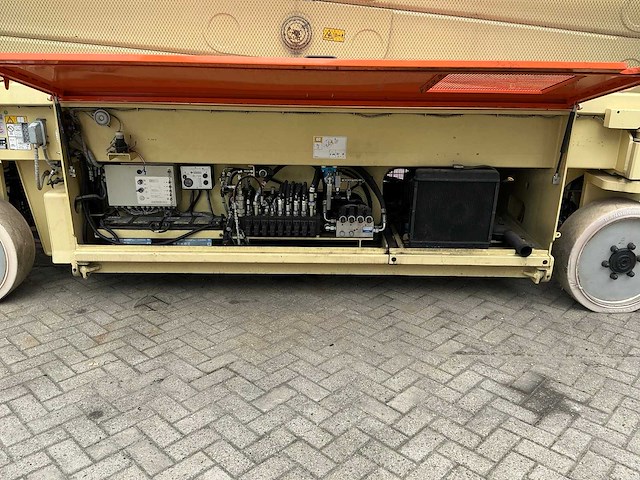 Jlg sl 245-12 schaarhoogwerker - afbeelding 16 van  17
