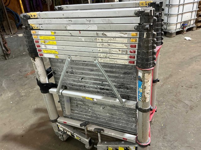 Jlg teletower telescopic rolsteiger - afbeelding 4 van  6
