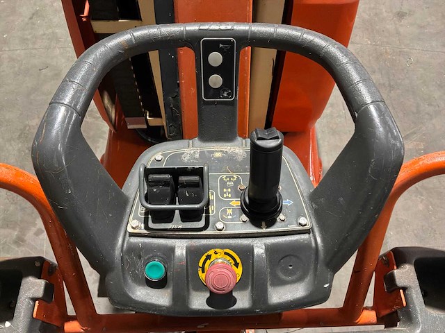 Jlg toucan 10e personenlift - afbeelding 8 van  12