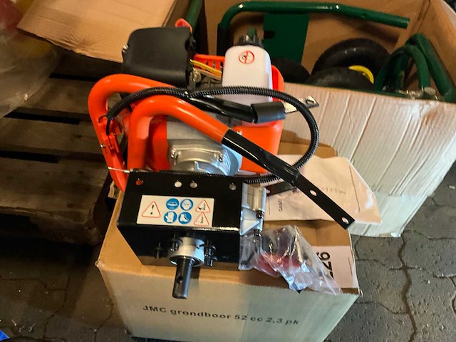 Jmc 52 cc 2,3 pk grondboor - afbeelding 3 van  4