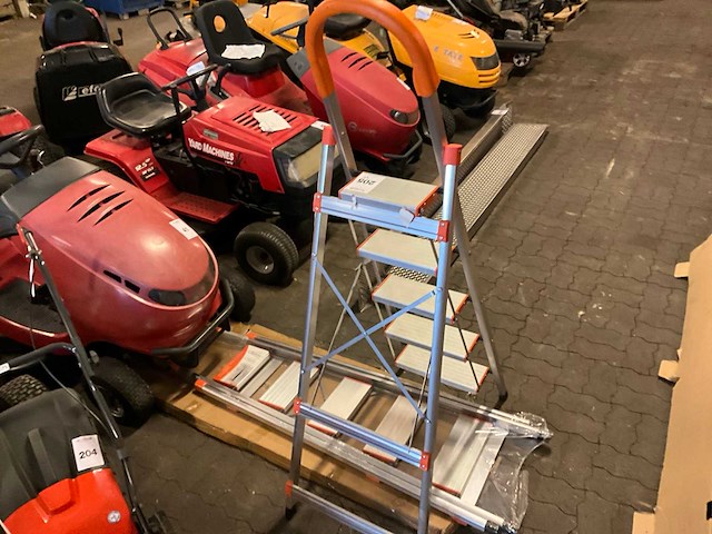 Jmc oplooptrap (2x) - afbeelding 3 van  5