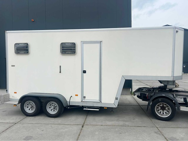 J.m.r. - ht - paardentrailer - oplegger - 2001 - afbeelding 21 van  23