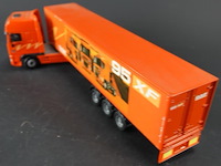 Joal daf 95xf vrachtwagen met gesloten oplegger - afbeelding 3 van  7