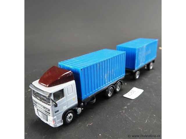 Joal die-cast daf 95 xf-vrachtwagen - afbeelding 1 van  5