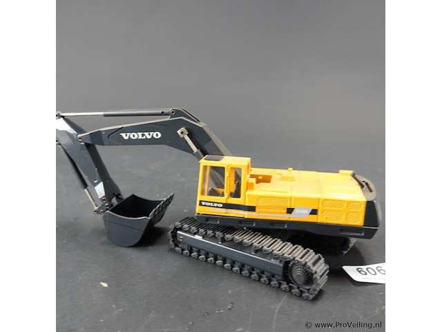 Joal volvo ec650 graafmachine - afbeelding 4 van  7