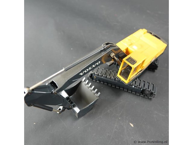 Joal volvo ec650 graafmachine - afbeelding 5 van  7