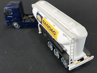 Joal volvo fh12-420 silowagen is uitgevoerd in de kleuren van bandag. - afbeelding 3 van  7