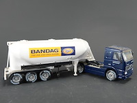 Joal volvo fh12-420 silowagen is uitgevoerd in de kleuren van bandag. - afbeelding 4 van  7