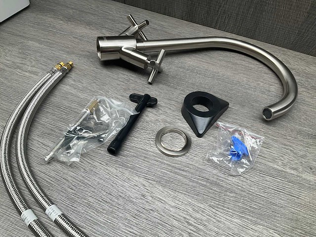 Job accross keukenmengkraan met kruisgreep brushed nickel - afbeelding 8 van  8