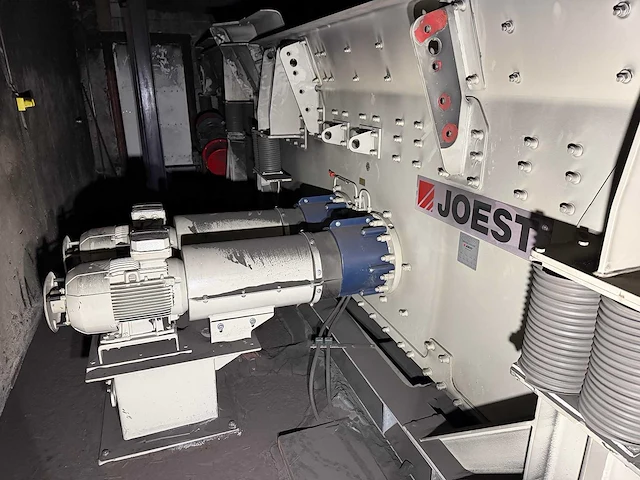 Joest - 2023 - tuf 1400/1651 - 400 x 3200 - scheidingsgoot - afbeelding 4 van  30