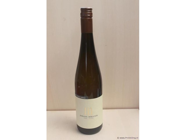 Johann müllner krems witte wijn - 75 cl - winkelverkoopprijs € 10.95 - afbeelding 1 van  3